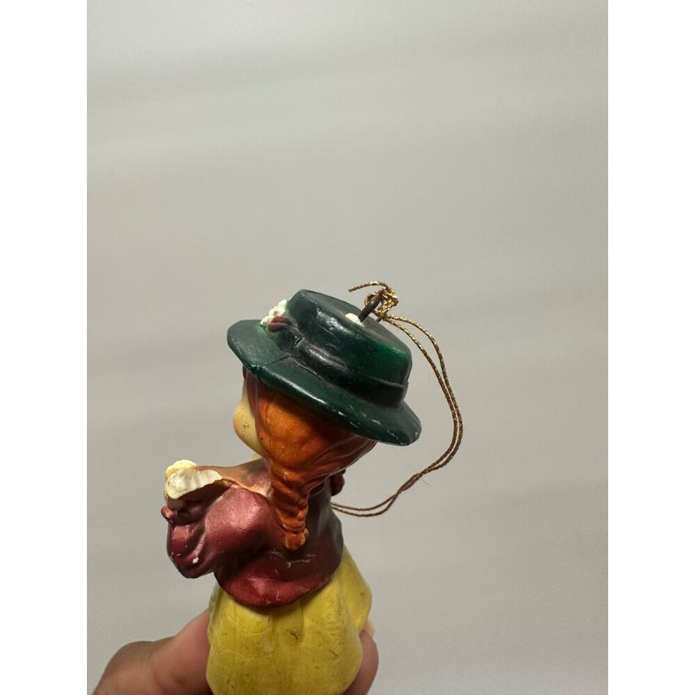 Vintage Bradford Boy & Girl 5 Figurine Ornaments With Hats & Accessories 80s - Picture 5 of 6